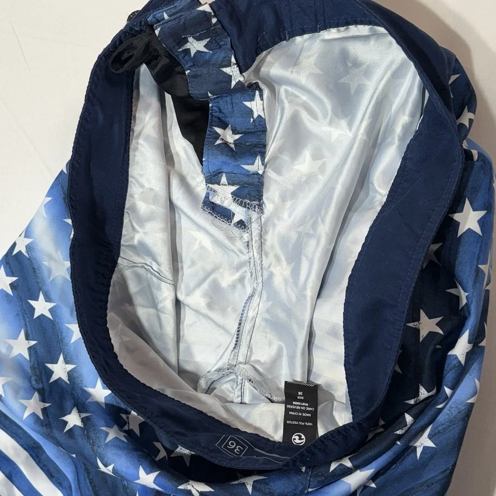 Ocean Current Men's Shorts 36W x 9.5 Inseam Blue American Flag Stars‎ Patriotic